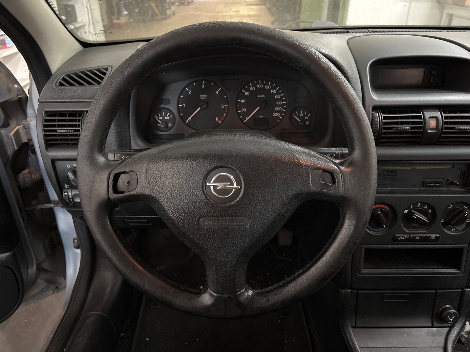 OPEL ASTRA G BERLINA Club Motor 2,0 Ltr. - 74 kW DTI