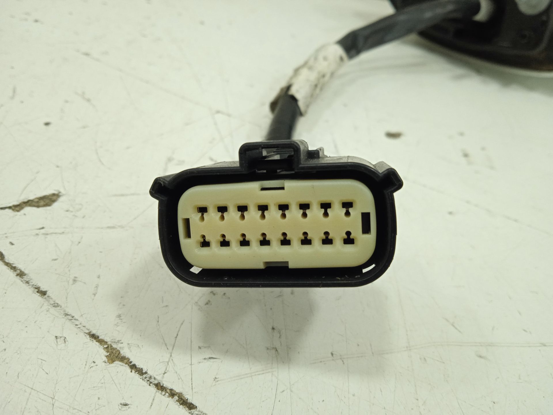 RETROVISOR DERECHO foto 2