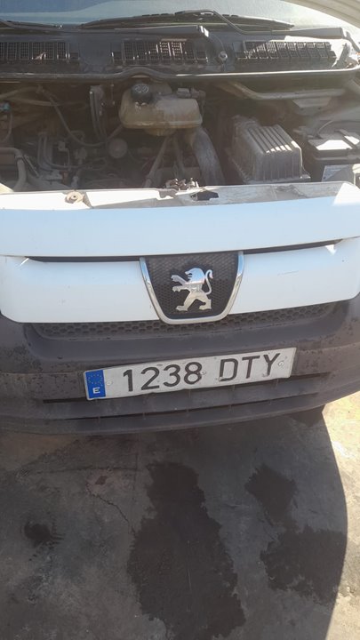 PEUGEOT EXPERT KOMBI *