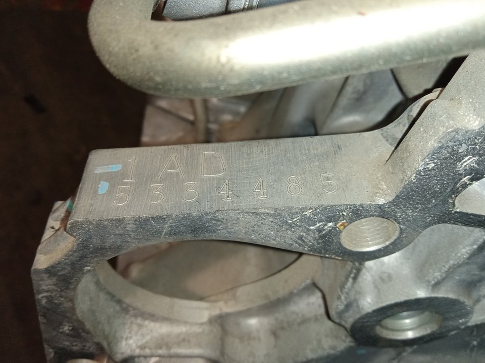 MOTOR COMPLETO TOYOTA AURIS Luna