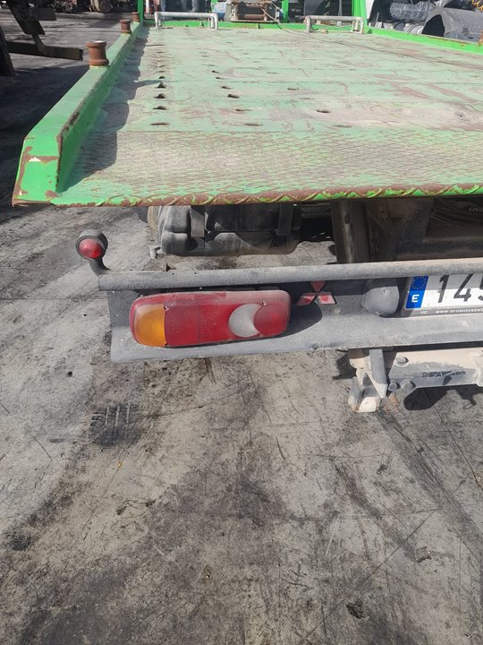 MITSUBISHI CANTER 4.05 -> Plataforma 35 Cabina doble (Comfort) Motor 3,0 Ltr. - 92 kW Diesel