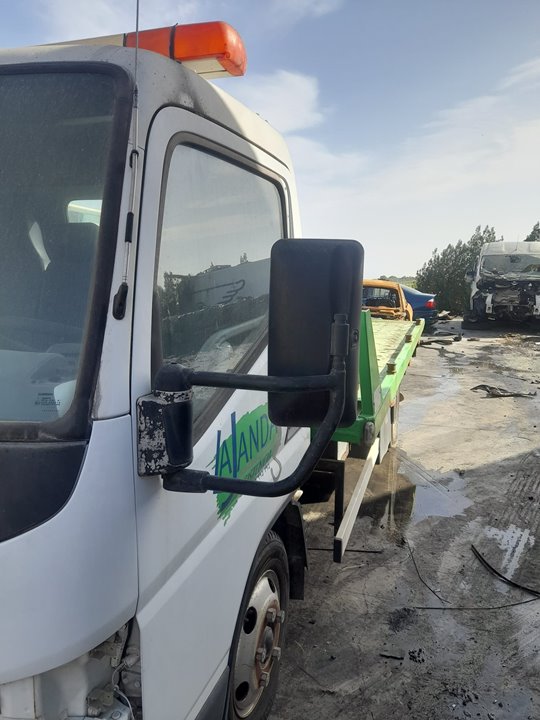 MITSUBISHI CANTER 4.05 -> Plataforma 35 Cabina doble (Comfort) Motor 3,0 Ltr. - 92 kW Diesel