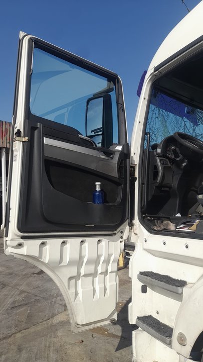 MAN TGX 28.XXX FG /   6x2   BL XL Motor 12,4 Ltr. - 353 kW Diesel