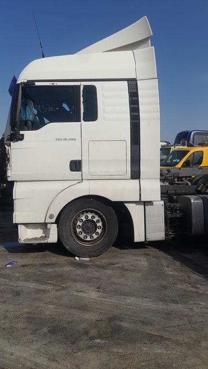 MAN TGX 28.XXX FG /   6x2   BL XL Motor 12,4 Ltr. - 353 kW Diesel