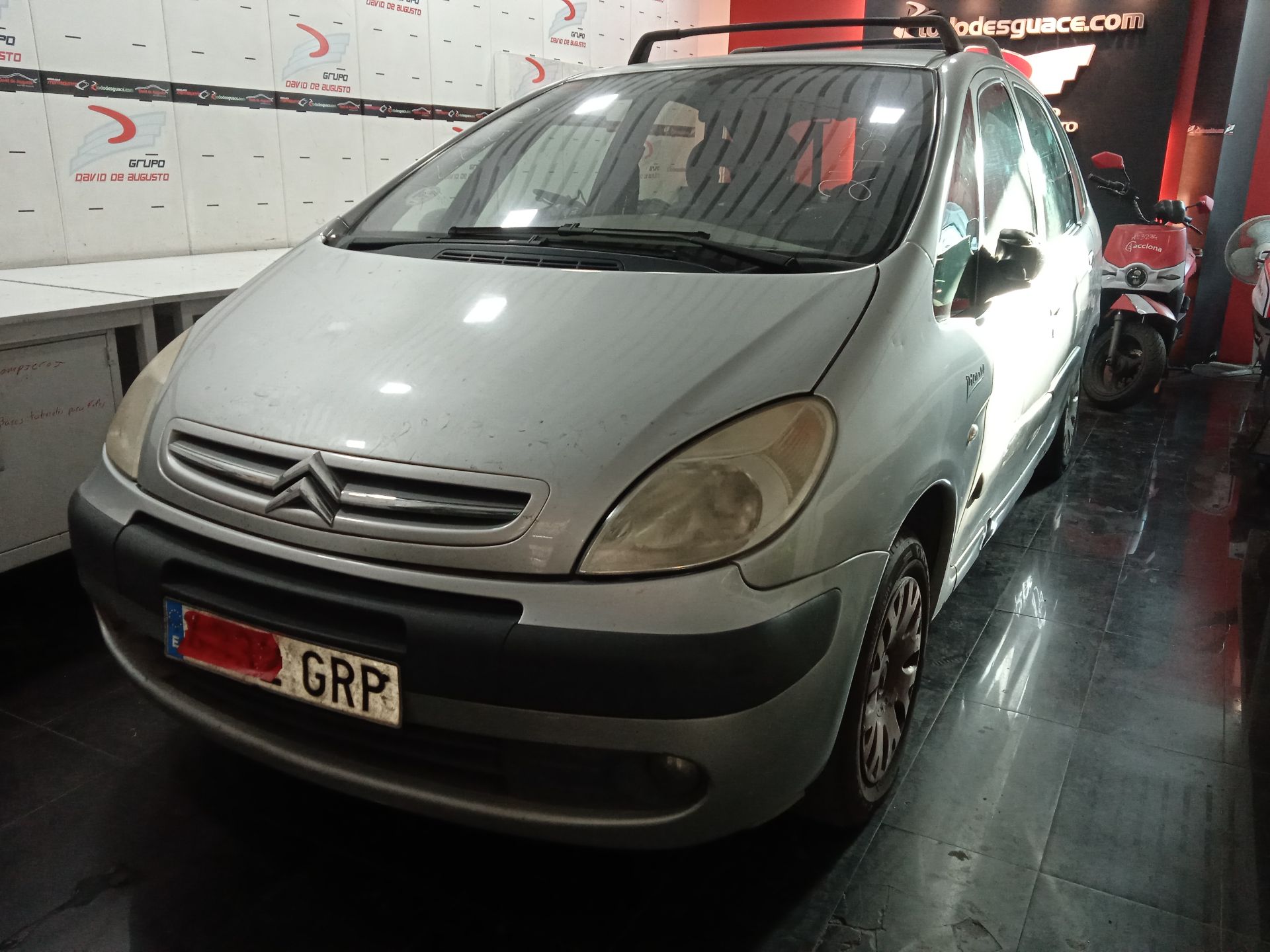 CITROEN XSARA PICASSO 1.6 HDi 90 Exclusive Motor 1,6 Ltr. - 66 kW 16V HDi