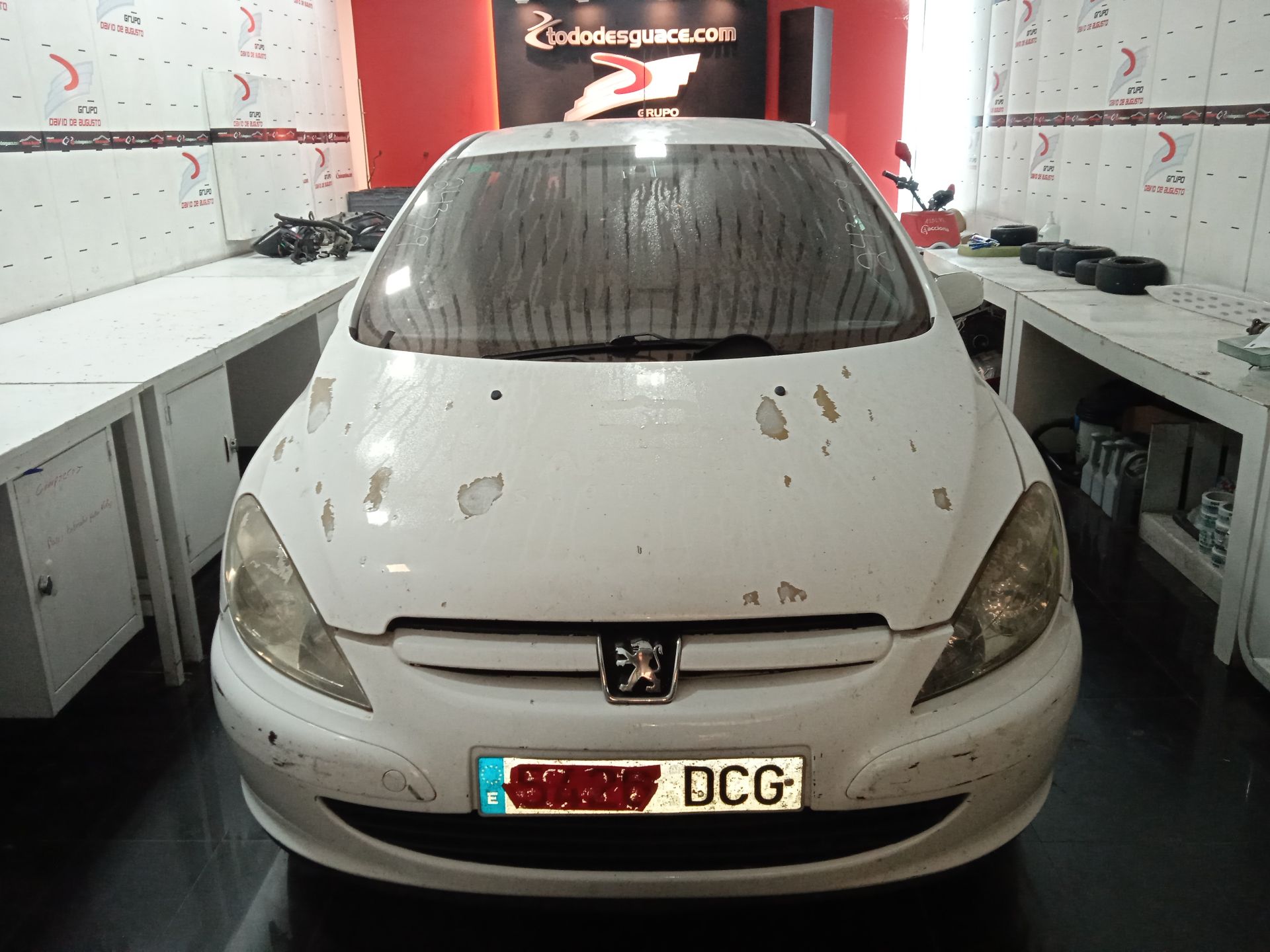 PEUGEOT 307 (S1) XR Motor 2,0 Ltr. - 66 kW HDi CAT