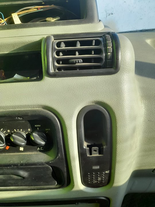 RENAULT MASTER DESDE '98 Caja cerrada, techo "Maxi"  L2H3  RS 3578 Motor 2,2 Ltr. - 66 kW Diesel