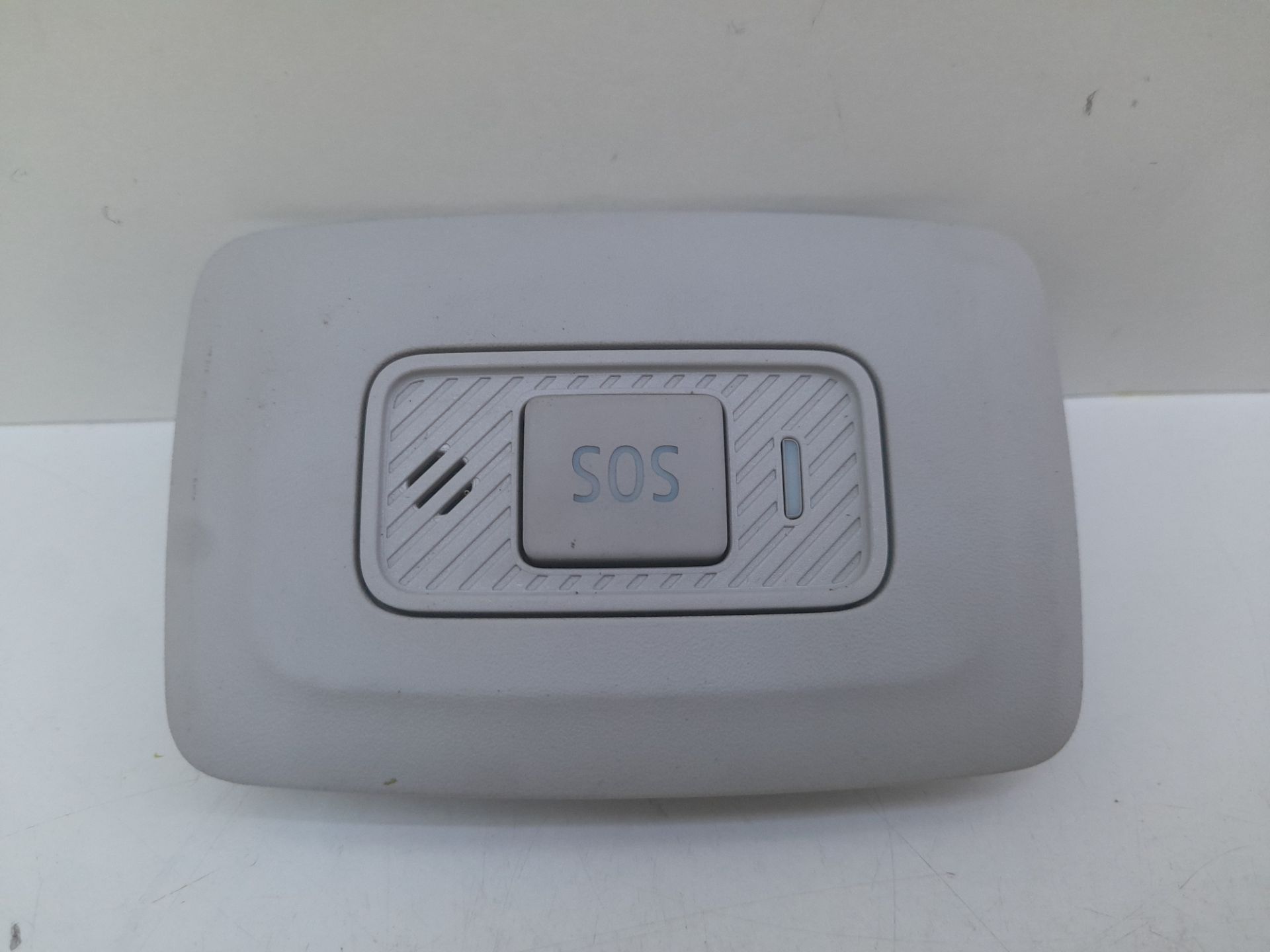 INTERRUPTOR SOS DACIA SANDERO III *