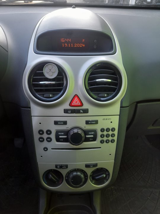 OPEL CORSA D CMon Motor 1,2 Ltr. - 59 kW 16V bivalent (Gasolina / Gas licuado del petróleo, GPL)