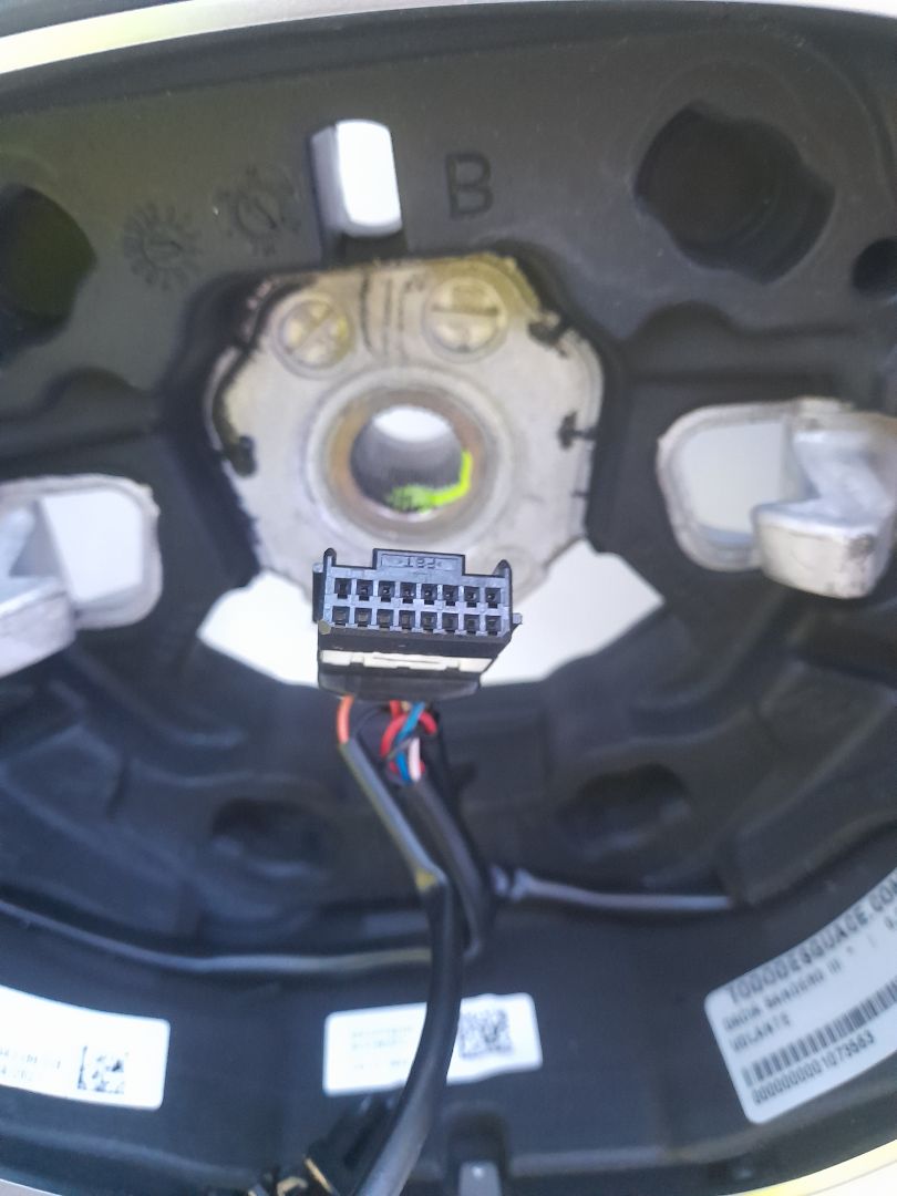VOLANTE foto 3
