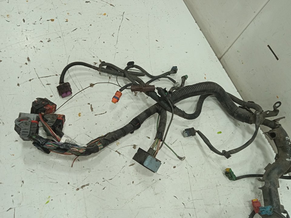 INSTALACION ELECTRICA MOTOR CITROEN C4 COUPE Collection   |   11.04 - 12.08