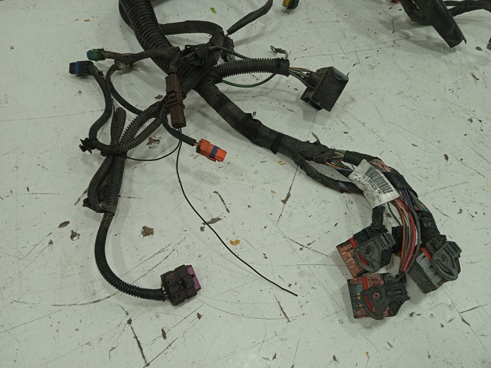 INSTALACION ELECTRICA MOTOR CITROEN C4 COUPE Collection   |   11.04 - 12.08
