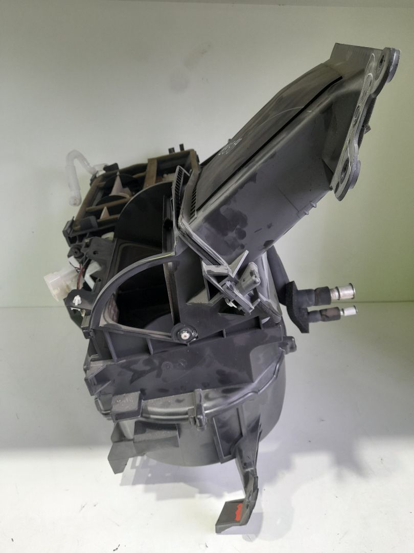 MUEBLE DE LA CALEFACCION COMPLETO TOYOTA COROLLA VERSO (R1) 2.2 D-4D Luna