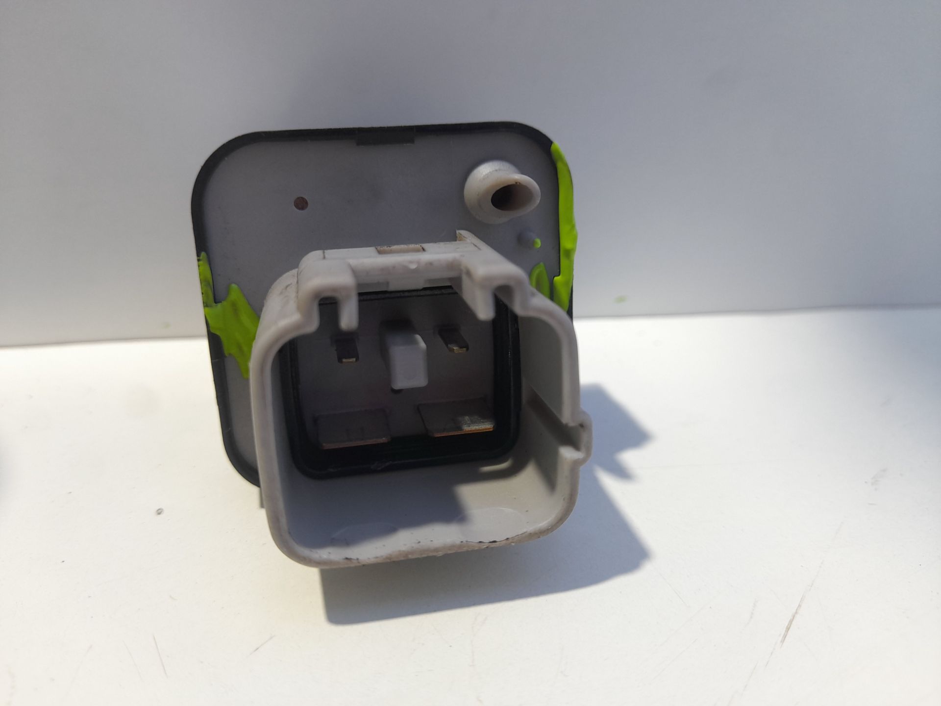 RELE PRECALENTAMIENTO TOYOTA COROLLA VERSO (R1) 2.2 D-4D Luna