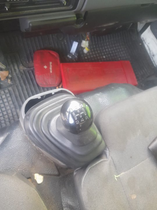 NISSAN CABSTAR TL110.35 4/2953