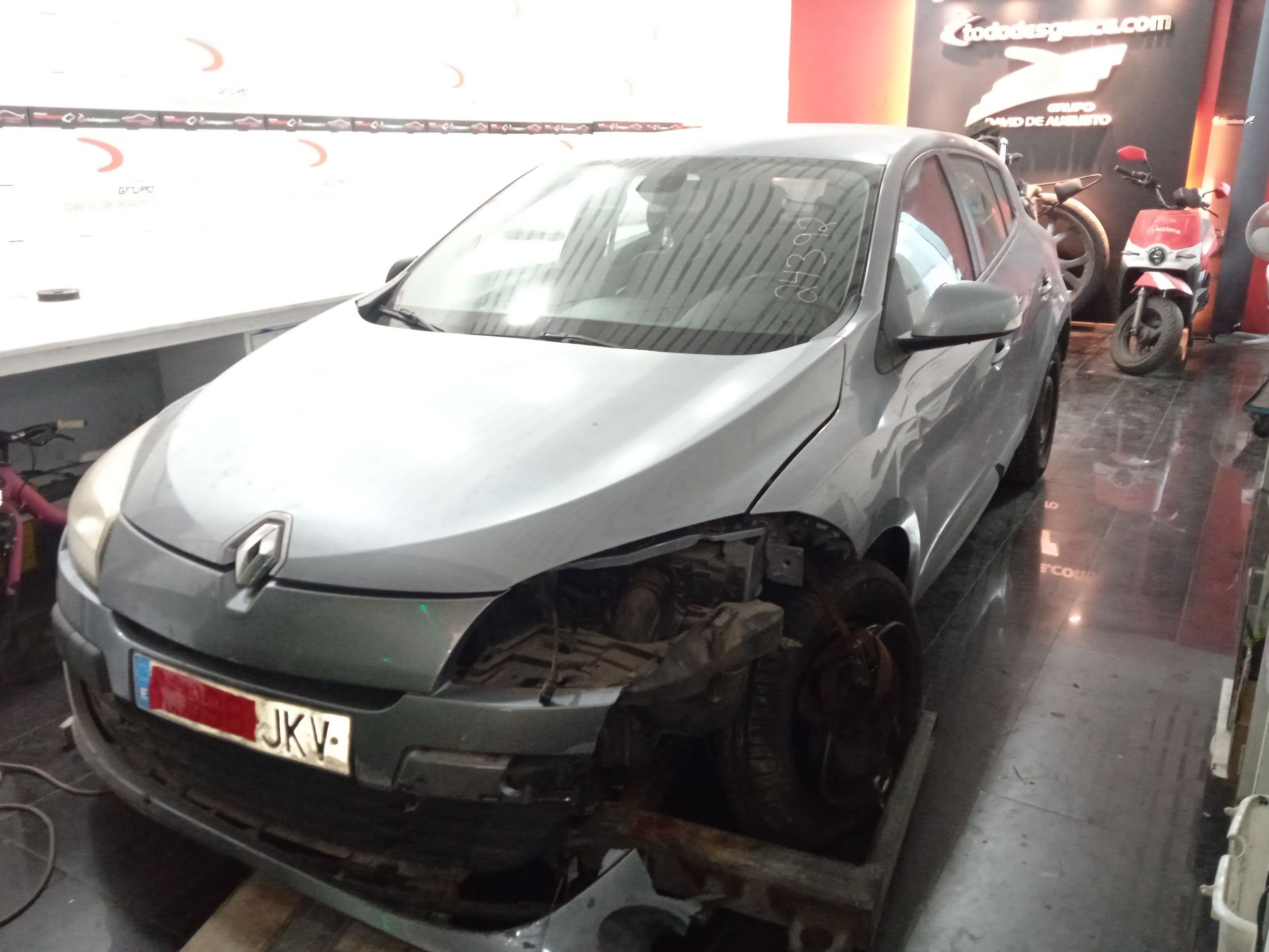 RENAULT MEGANE III BERLINA 5 P BOSE Edition Motor 1,5 Ltr. - 81 kW dCi Diesel FAP