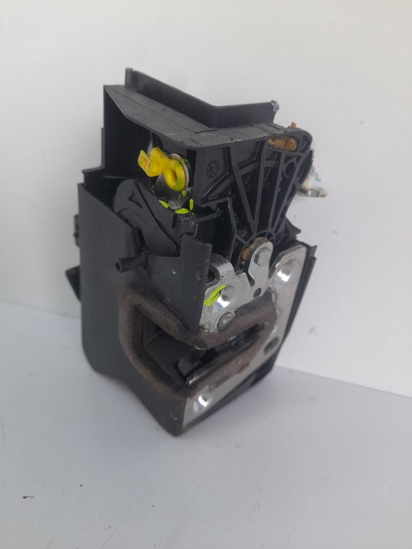 CERRADURA PUERTA TRASERA IZQUIERDA