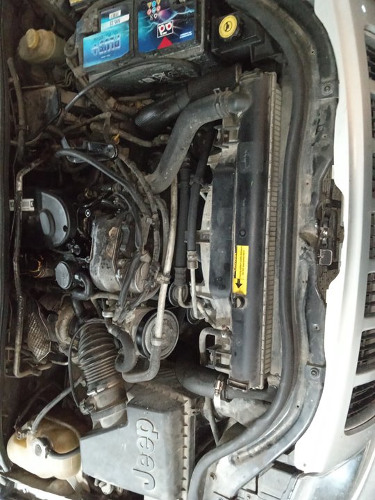JEEP GR.CHEROKEE (WJ/WG) 2.7 CRD Limited Motor 2,7 Ltr. - 120 kW CRD CAT