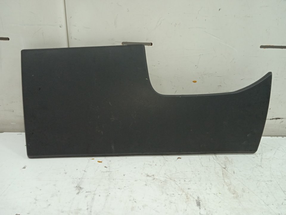 TAPA CAJA FUSIBLES CITROEN C3 Exclusive   |   09.09 - 12.16