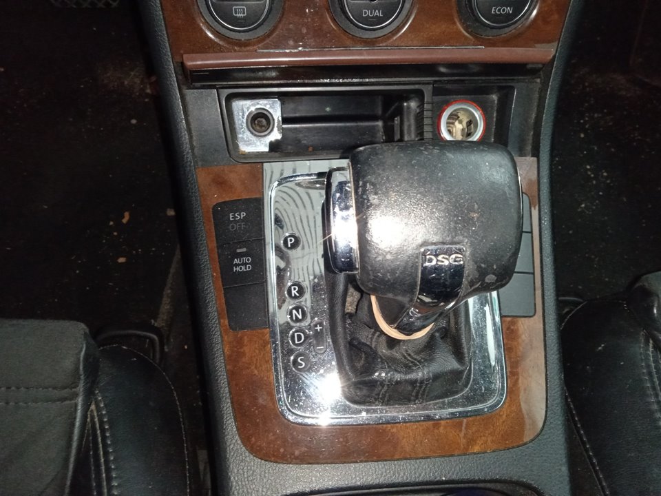 VOLKSWAGEN PASSAT BERLINA (3C2) Advance Motor 2,0 Ltr. - 103 kW TDI