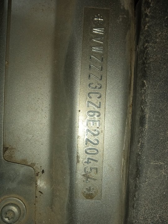 VOLKSWAGEN PASSAT BERLINA (3C2) Advance Motor 2,0 Ltr. - 103 kW TDI