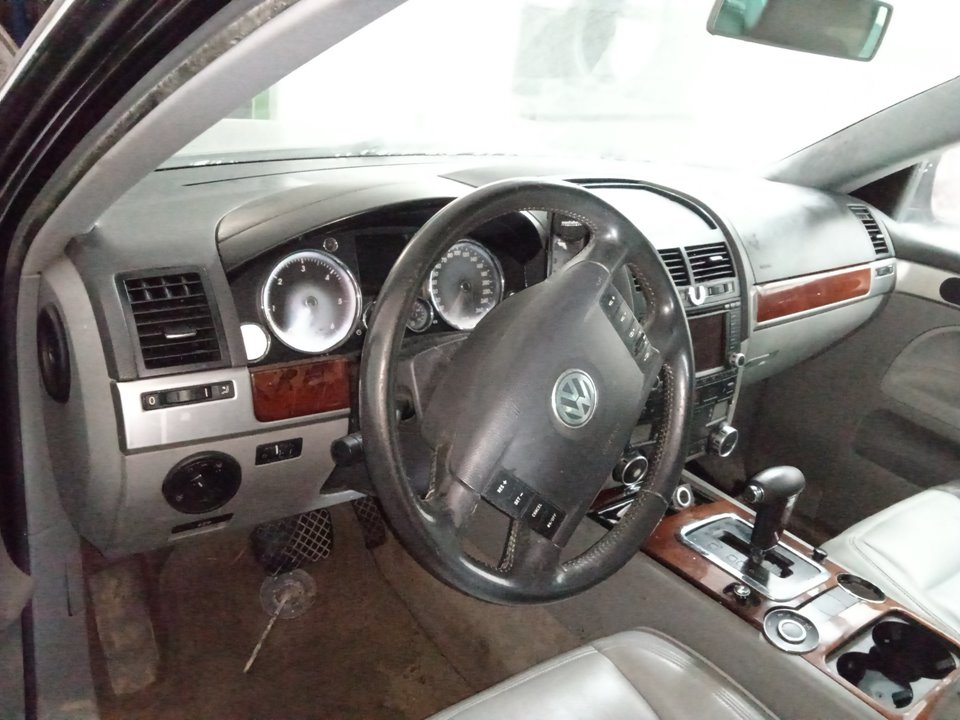 VOLKSWAGEN TOUAREG (7L6) V6 TDI Motor 3,0 Ltr. - 165 kW V6 TDI DPF