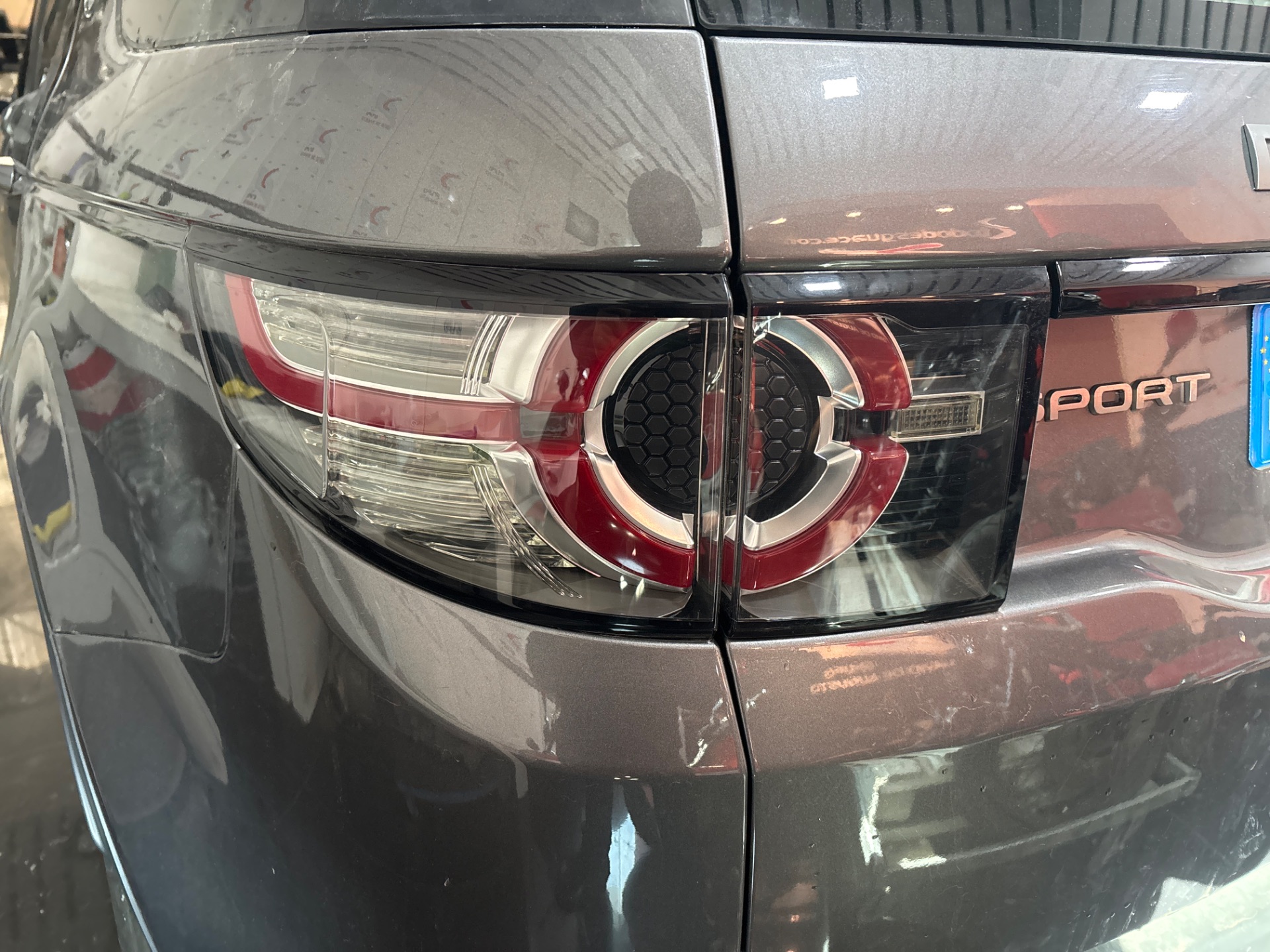 LAND ROVER DISCOVERY SPORT SE Motor 2,0 Ltr. - 132 kW Td4 CAT