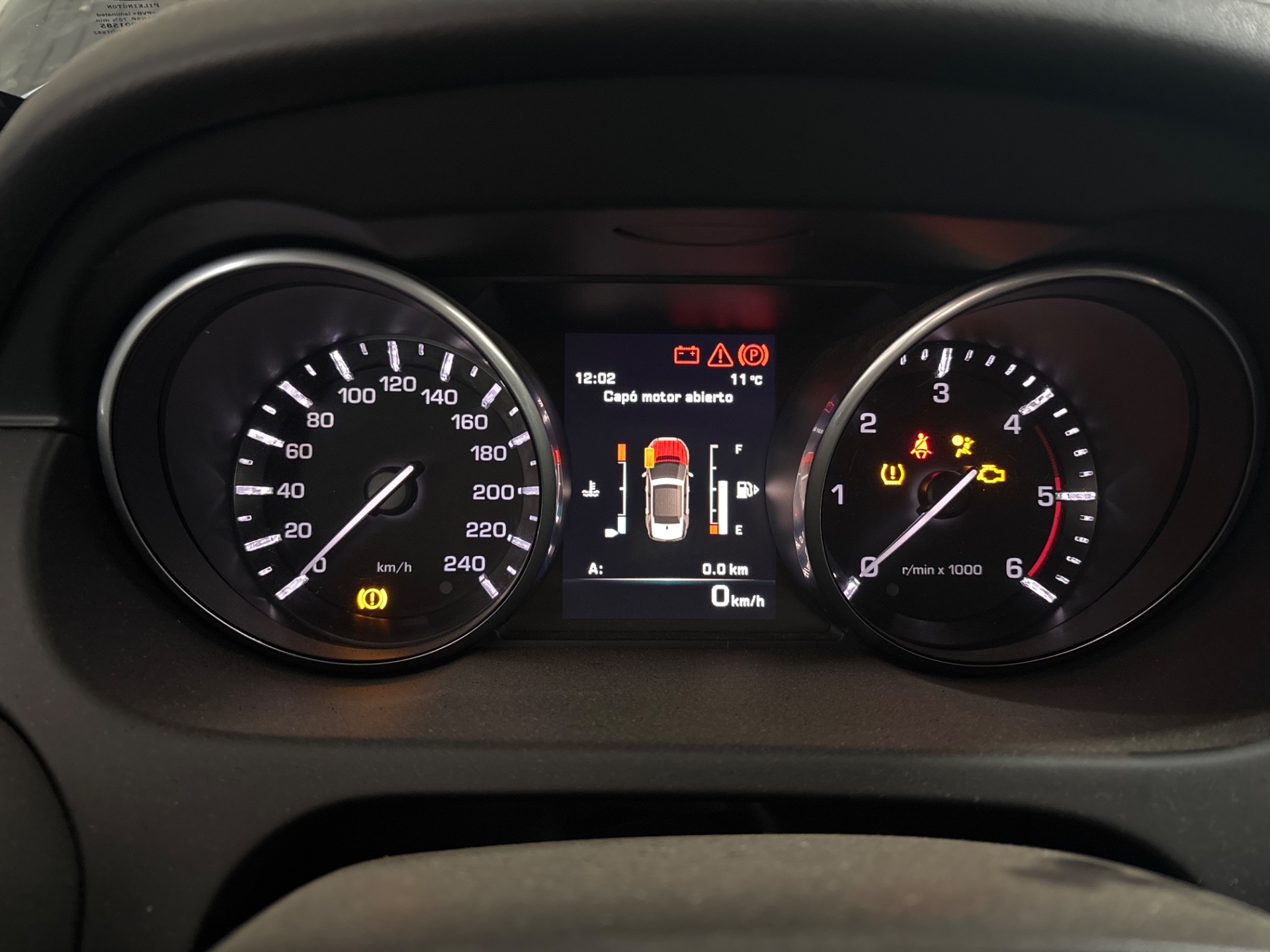 LAND ROVER DISCOVERY SPORT SE Motor 2,0 Ltr. - 132 kW Td4 CAT