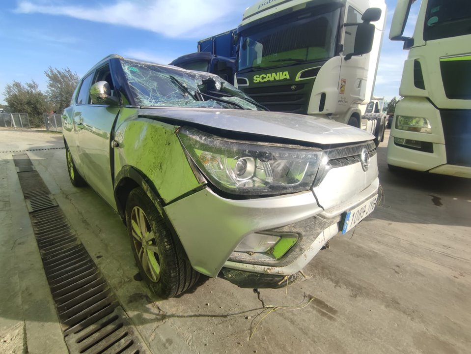 SSANGYONG XLV PREMIUM 4X2 Motor 1,6 Ltr. - 85 kW Turbodiesel CAT