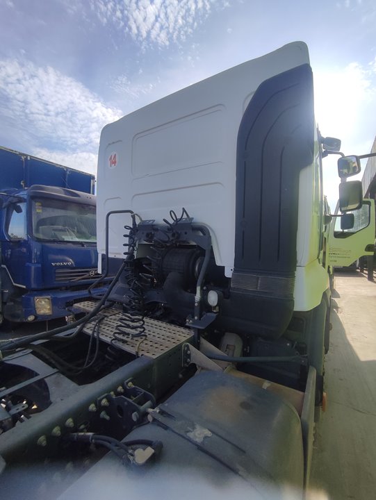 RENAULT PREMIUM DISTRIBUTION * DXI11 440 EC01