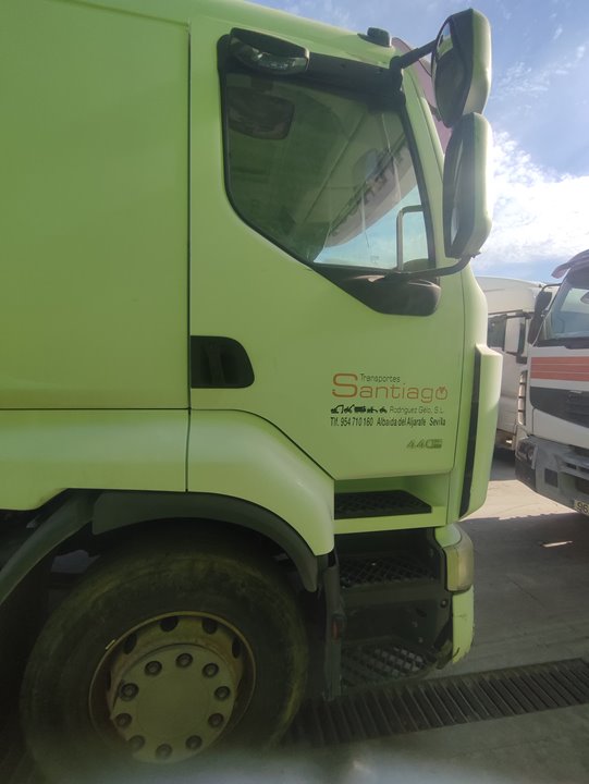 RENAULT PREMIUM DISTRIBUTION * DXI11 440 EC01
