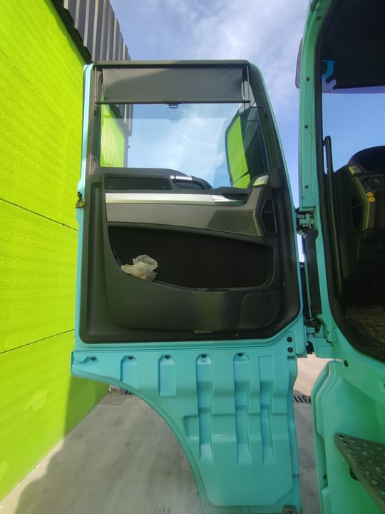 MAN TGX 33.XXX FG /   6x4   BL XLX Motor 12,4 Ltr. - 353 kW Diesel