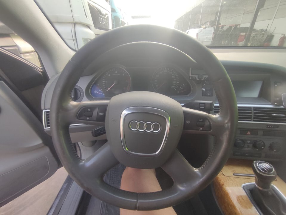 AUDI A6 BERLINA (4F2) 2.0 TDI Motor 2,0 Ltr. - 103 kW TDI