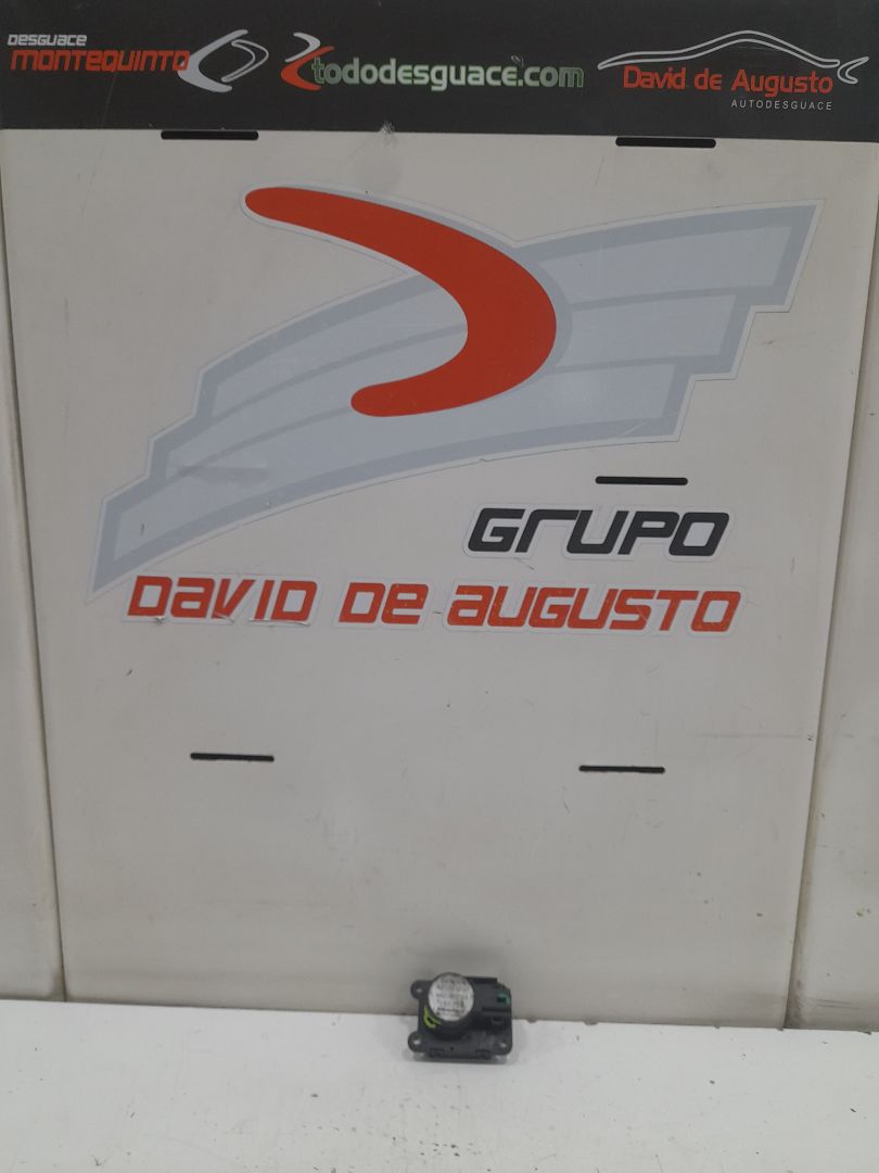 MOTOR TRAMPILLAS CLIMATIZADOR DACIA SANDERO III *