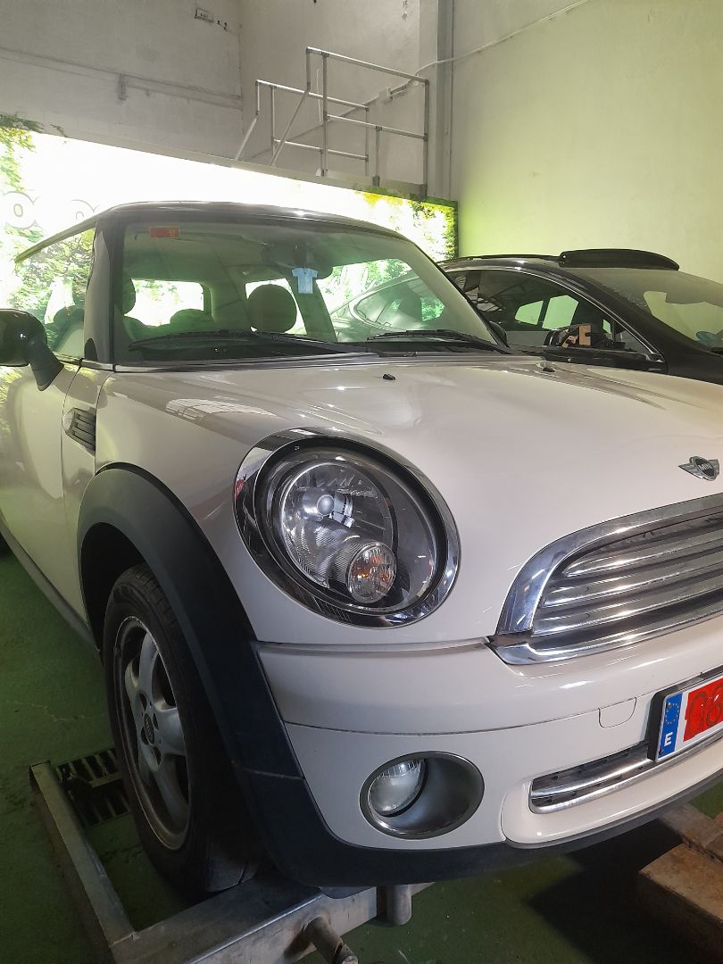 BMW MINI (R56) Cooper Motor 1,6 Ltr. - 88 kW 16V CAT