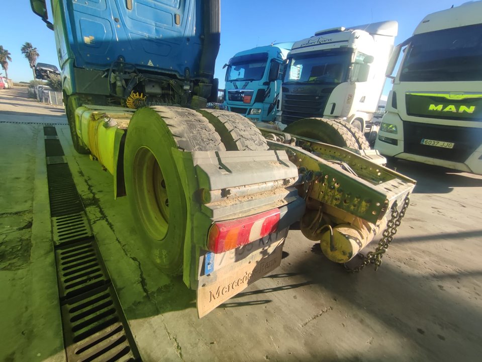 MERCEDES-BENZ ACTROS BM 963.XXX 2-ACHSER 18XX 4x2 Sattelzugmaschine L BigSpace Motor 12,8 Ltr. - 330 kW R6 Diesel (OM 471)