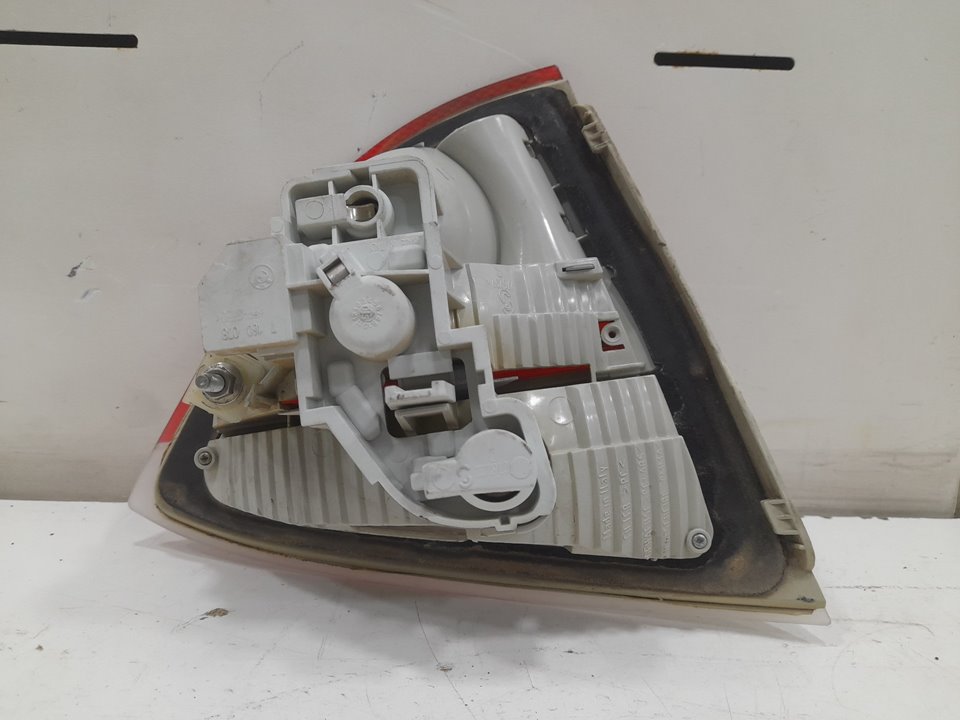 PILOTO INTERIOR TRASERO DERECHO BMW SERIE 3 TOURING (E91) 320i   |   09.05 - 12.07