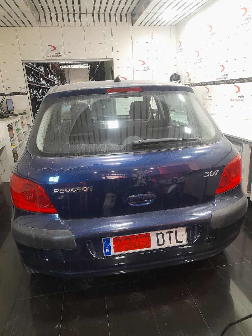 PEUGEOT 307 BERLINA (S2) XS + Motor 1,6 Ltr. - 80 kW 16V CAT