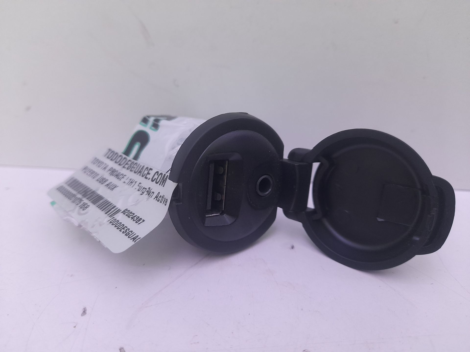 PUERTO USB AUX TOYOTA PROACE L1H1 Furgón Active