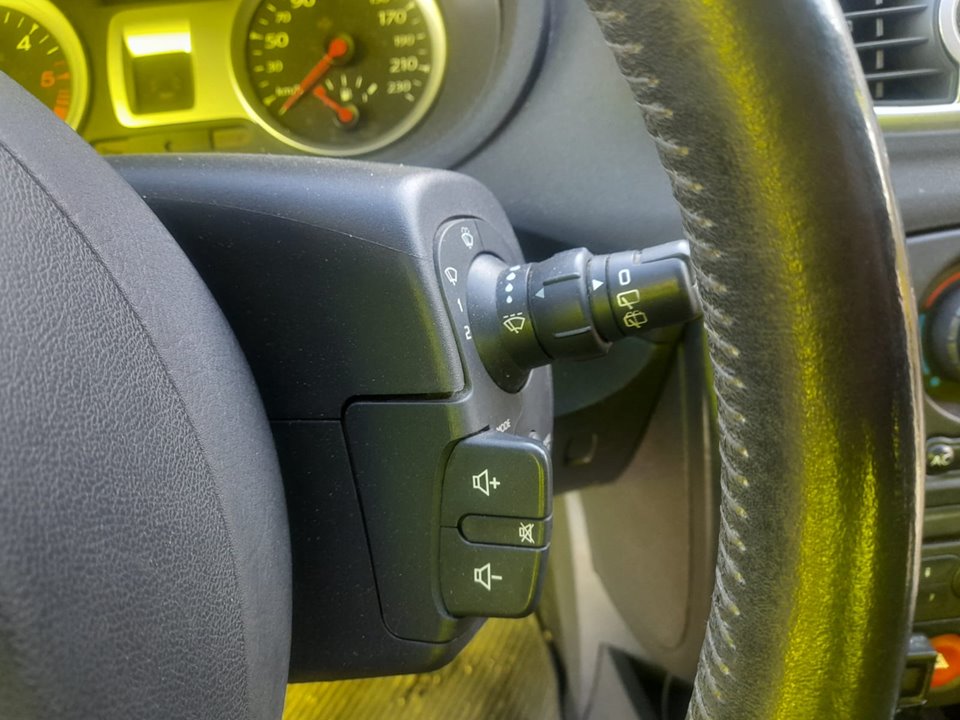 RENAULT CLIO III Confort Dynamique Motor 1,5 Ltr. - 63 kW dCi Diesel CAT