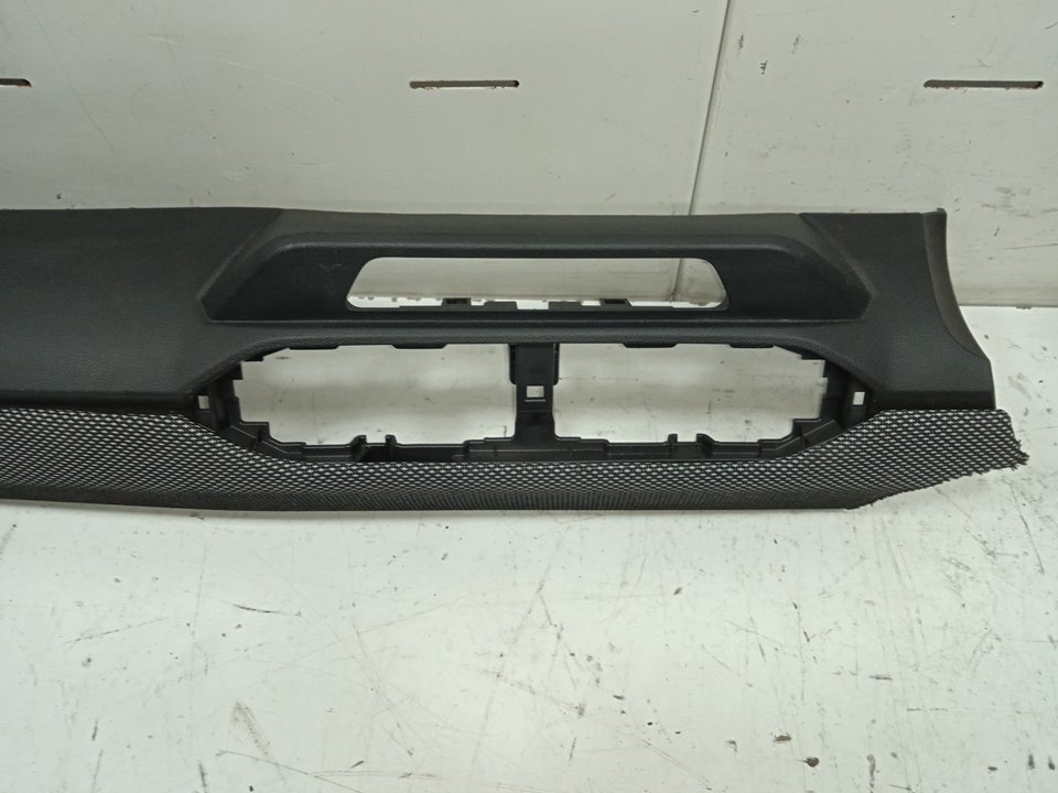 MOLDURA SALPICADERO DACIA SANDERO III *