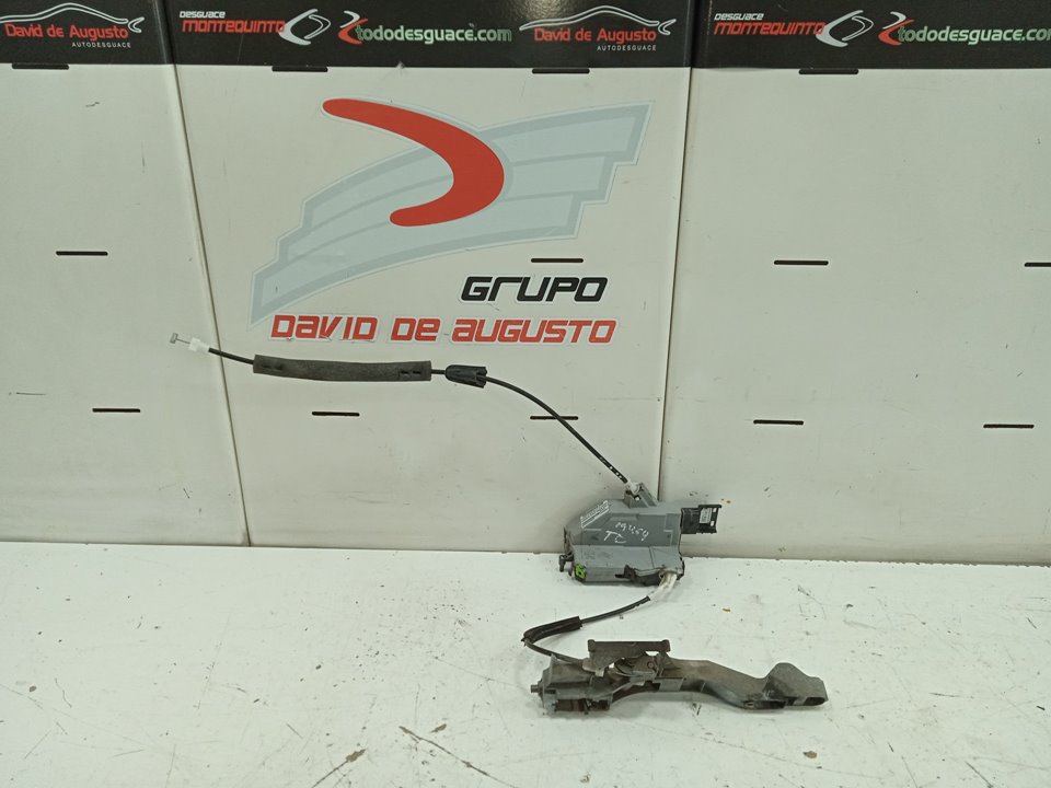 CERRADURA PUERTA TRASERA DERECHA