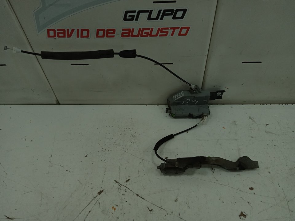 CERRADURA PUERTA TRASERA DERECHA foto 2