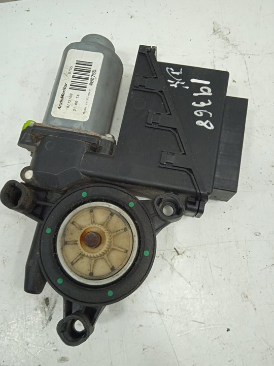 MOTOR ELEVALUNAS DELANTERO DERECHO foto 5
