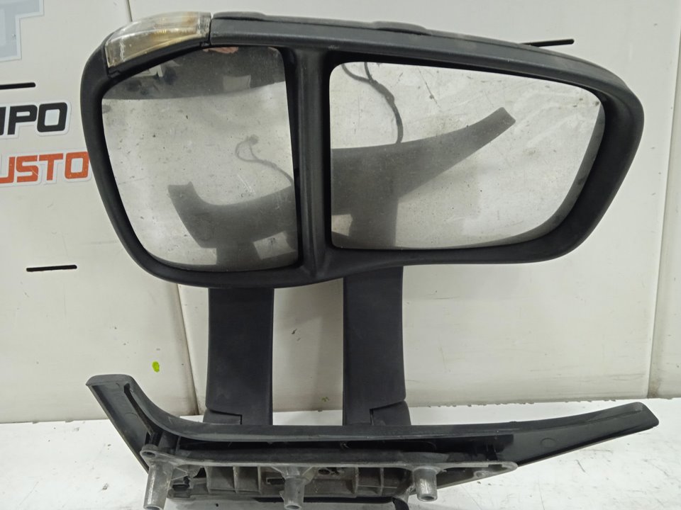 RETROVISOR IZQUIERDO IVECO 70C17 IVECO 70C17