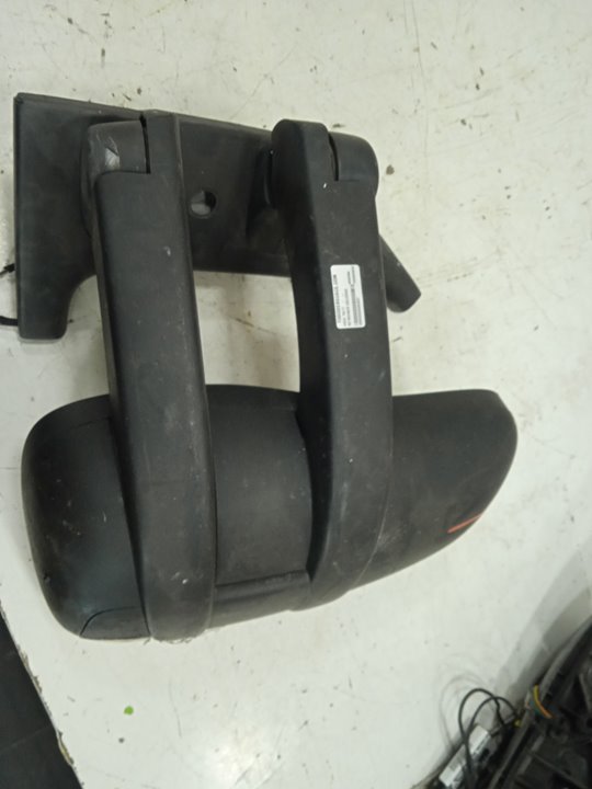 RETROVISOR IZQUIERDO IVECO 70C17 IVECO 70C17