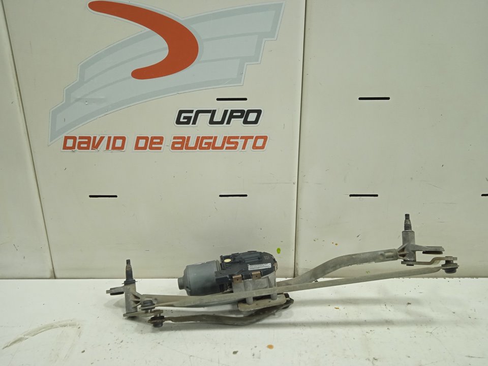MOTOR LIMPIA DELANTERO foto 2