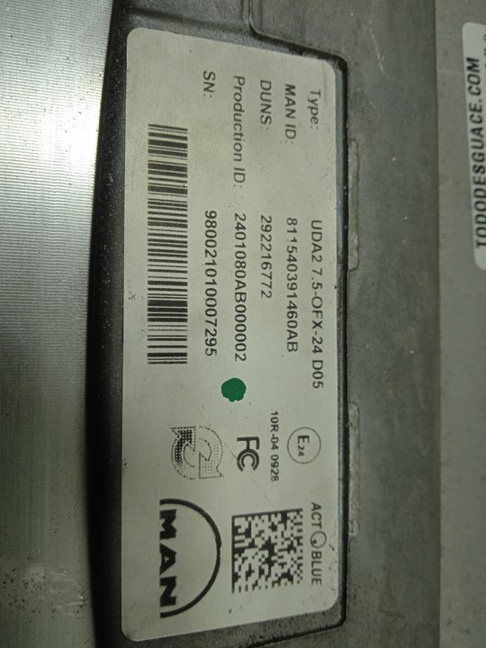 BOMBA ADBLUE MAN TGS 18.XXX FSA / 4x2   LLS M (Largura mediana)