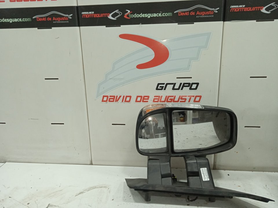 RETROVISOR IZQUIERDO