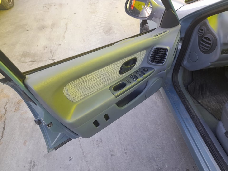 RENAULT LAGUNA (B56) 1.9 dCi RT Motor 1,9 Ltr. - 79 kW dCi Diesel CAT